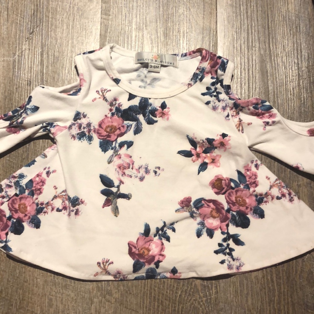 Baileys Blossoms Boutique Top